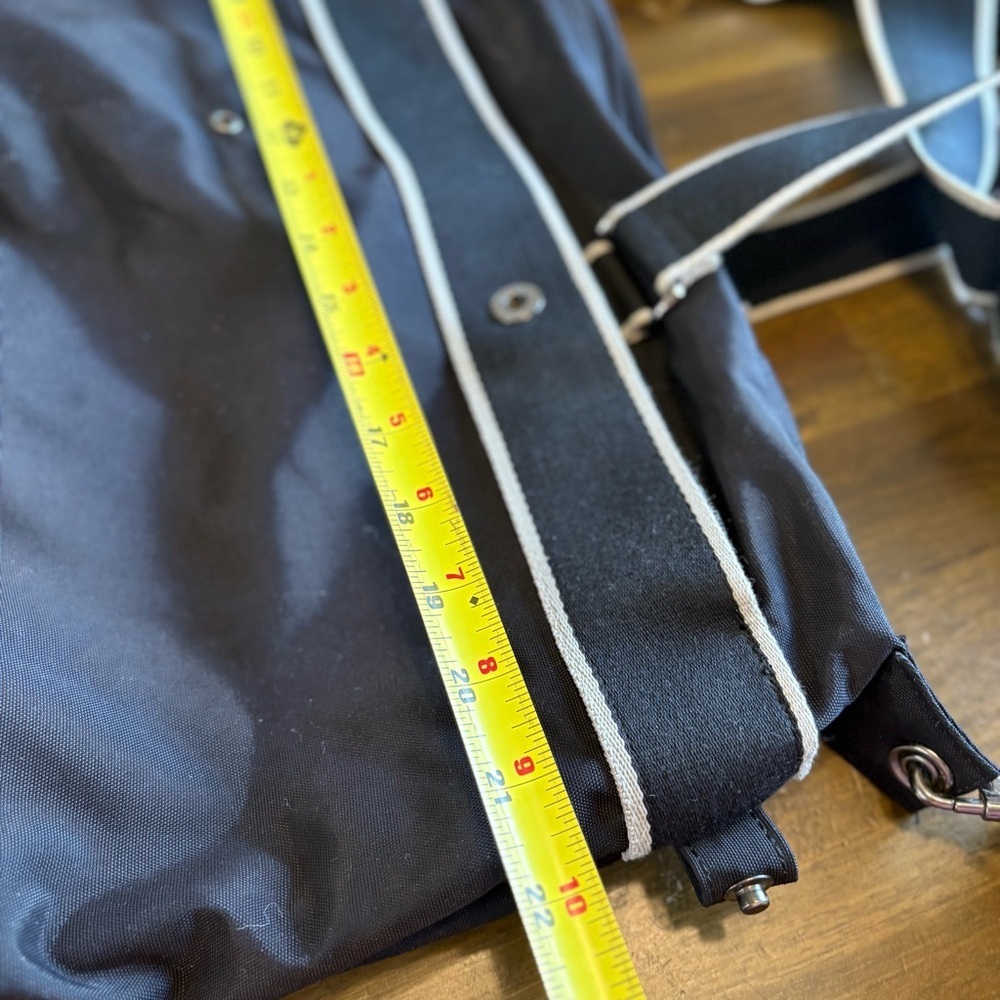 Lacoste Holdall Weekend Bag Midnight Black Travel Carry On Logo Duffle Work - Picture 5 of 8